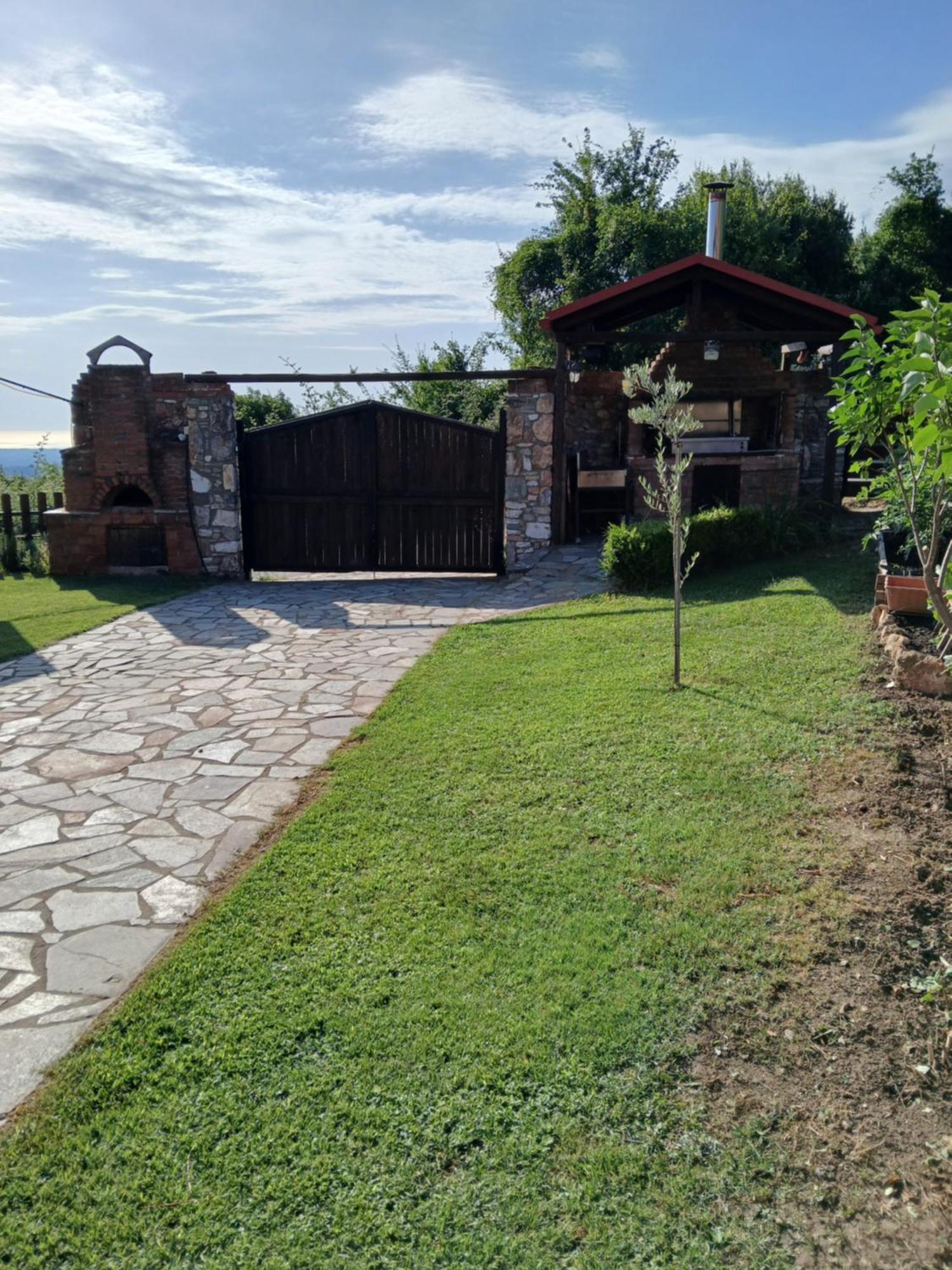 Artemis' Stone House Holiday home Petra (Pieria)